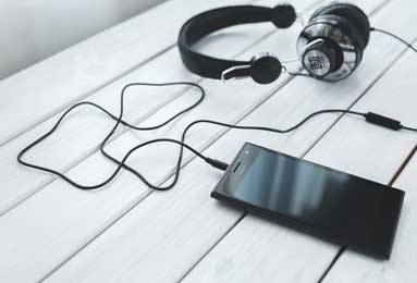 9战顶级强队！纽卡陷地狱赛程，利物浦曼联切尔西能捡漏欧冠名额？